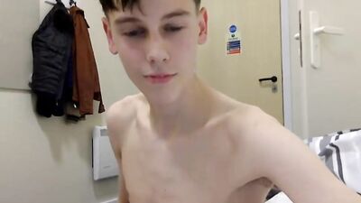 A103. Nice boy porn teen on cam
