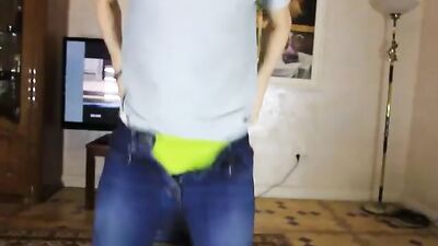 Harry Potters Twink Cock Worship & Cumshot Explosion