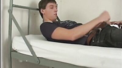 Dirty Plays in Dorm: Twinks Cant Sleep - Group Sex and Playtime for Pleasure!