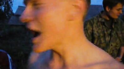 Straight Boys Gone Wild: Naked Muscle Fun