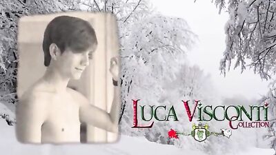 Gay Group Sex Rose Porn Video: The New Knights Come Out!