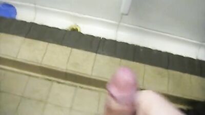 Gay Porn Toilet Cumming Friends Amateur Video 2021