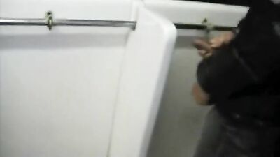 Gay Porn Toilet Cumming Friends Amateur Video 2021