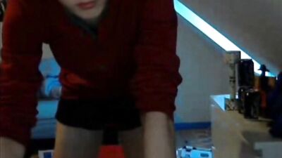 Young & Hungry: Amateur Teen Masturbation Twink Cumshots