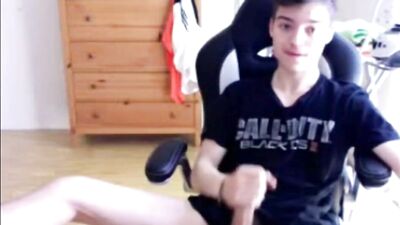 Cumming for Twinks! - Handjobs and Projectile Cums!