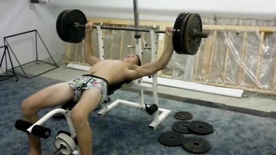 Gay Muscle Playground: Fool in the Gym