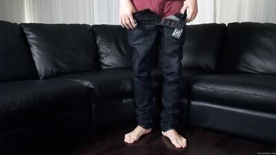 Thomas Young Twink Porn Boys: A Gay Solo Adventure!