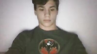 GayPornVideo: Cute Boy on Cam - Solo Straight Boys Web-Cam