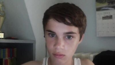 Beautiful Boy Porn Wank and Cum