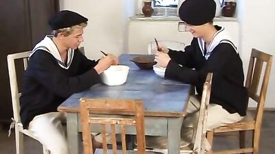 Blond Boys Bare Cooking tube