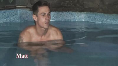 Bareback Player - the game starts in the pool