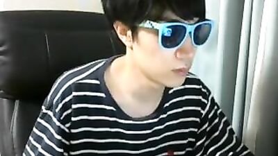 Japanese Guys Join In - A Gay Porn Video for All Fans!