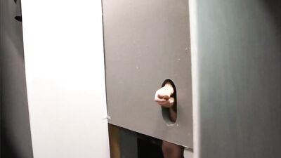 Glory Holes Hunks: Hardcore Oral Sex and Cum Shots