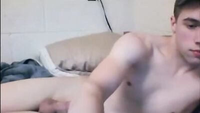 Pure Webcam Fun with Alex: Amature Gay Cam Show