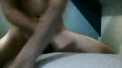 Fucking my pillow - Amateur Solo Web-Cam