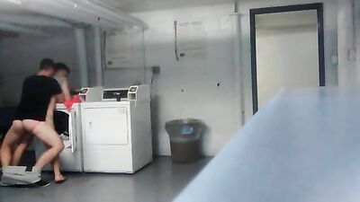 MUSCLE BOYS BAREBACKING: LAUNDRY DAY ORGIES!