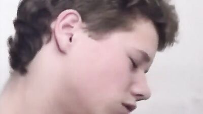 Bareback Blowjobs & Cumshots - Nice Boys in Full Action!