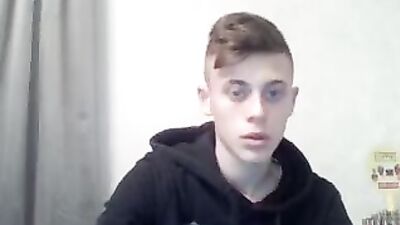 Hung Romanian Web-Cam Boy Jerks Off: Amature Gay Porn Explosion!