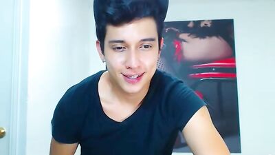 Latino Cam 008: Steamy Threesome with Latin Hunks!