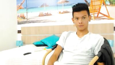 Latino Heat: Amateur Latino Solo