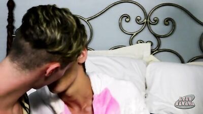 Brian555 Teen Boys Love: Exploring the Hot and Steamy World of Gay Porn!