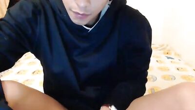 Latino Amateur Show: Cam 016 - Up Close and Personal!