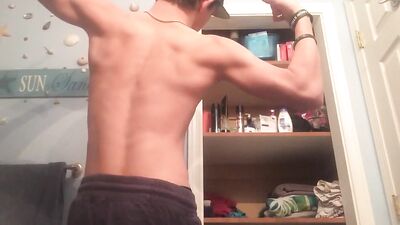 Massive Bodybuilder Fetish - Fulfill Your Fantasies Now!