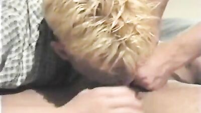 Gay Boys Threesome Blowjob Orgy: Cute Boys Have Fun Time!