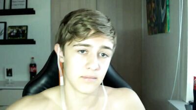 Smooth Cumshots: The Ultimate Solo Experience!