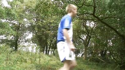 British Threesome: Bareback and Unprotected Passion!