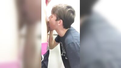 Jeune Pipes First-Time Oral Adventure