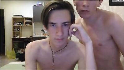 2FRIENDS - Bareback Action Ass Play