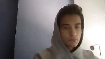 Spains Cutie: Bareback Big Cocks Cum Shots with Smooth Bubble Ass on Cam