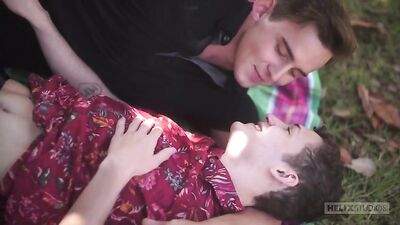 Kissing Kings - Hardcore Blond Action