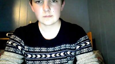 Young Toyboy Cam Show - Splashed Boy #69