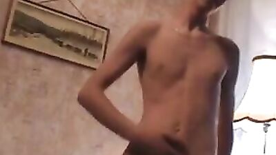 Need for Cumming: Amateur Action in the Spotlight!