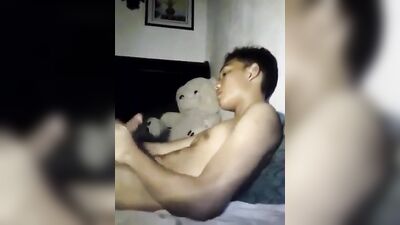 Jerking De Cock: The Amature Asian Handjob Explosion