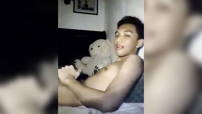 Jerking De Cock: The Amature Asian Handjob Explosion