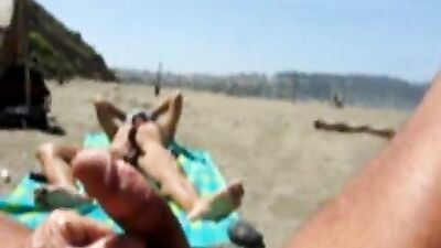 Public Exposure: The Amateur Boner Scene!