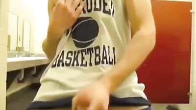 Jerking in MIDDLE of Bathroom! - Amateur Gay Porn Video!