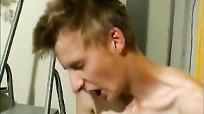 Moes Bareback Cumshots Oral Adventure