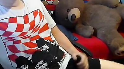 Teddys Relaxing Blond Boys Fetish Day!