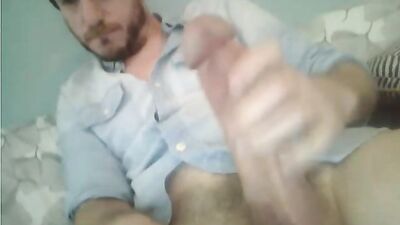 Hung DILF Webcam: Up Close and Personal!