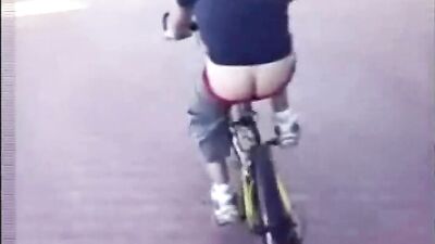 Sexy Suuml;sser BMX Popo: The Ultimate Gay Porn Experience!