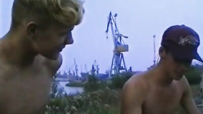 SCHMUDDEL-KI*DS: The Ultimate Vintage Bareback Experience!