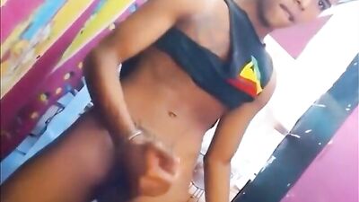 Gay Chat Rooms: Dirty Talk with Handsome Guys!