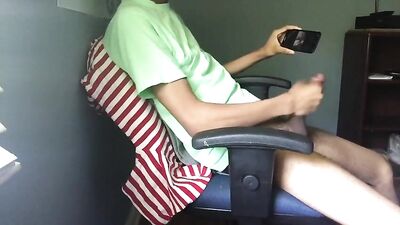 Golden Cum Shots Amateur Handjobs: A Journey to Gay Pornography Nirvana!