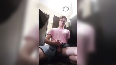 Wanker Twink: Solo Porn Fun for Gay Men!