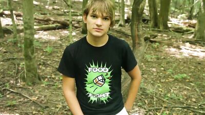 Outdoor Jerk-up: Solo Sex in the Wild!