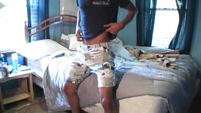 Priapic Aaron Strokes: Hardcore Gay Porn Solo Adventures